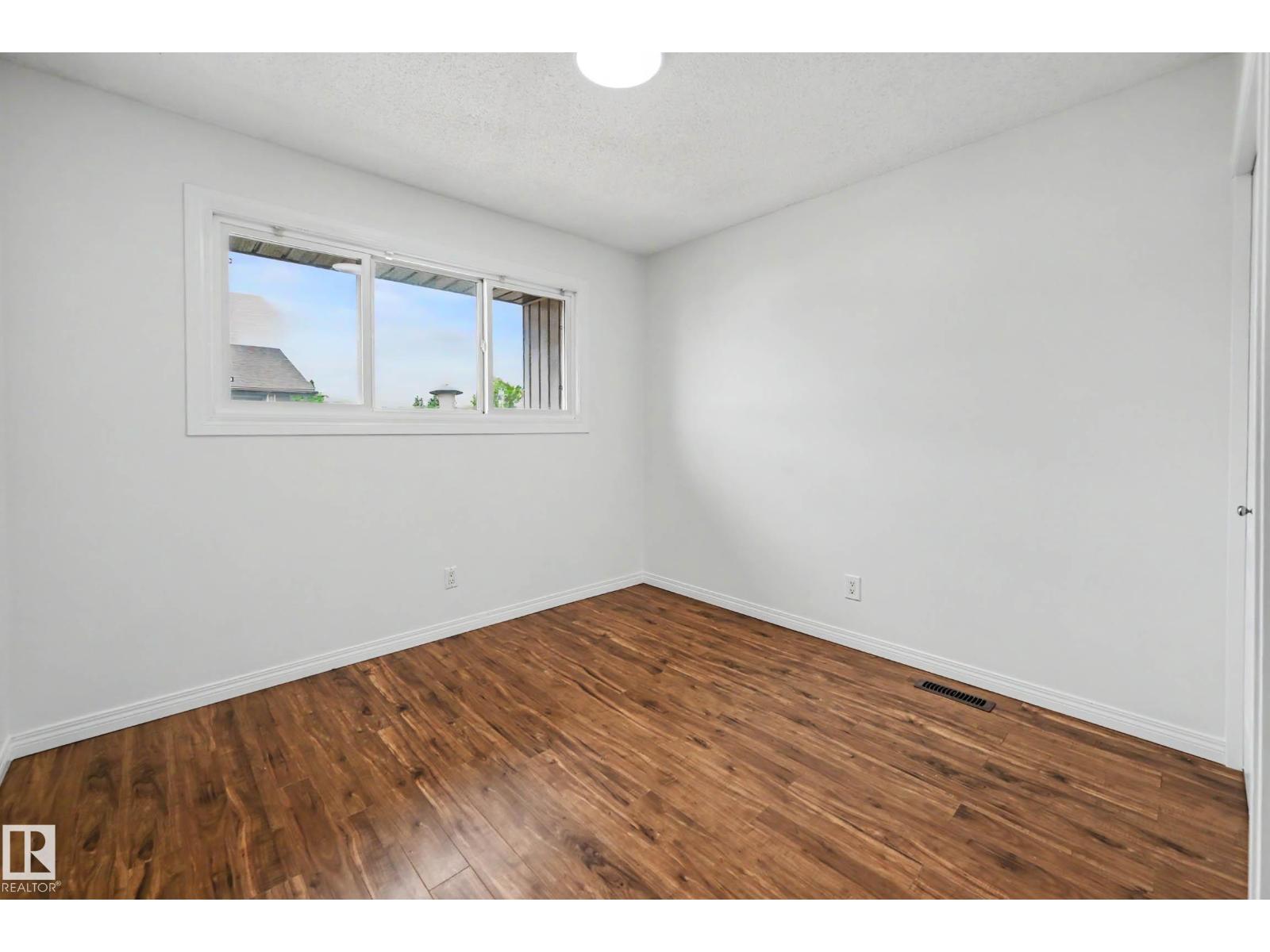 #8 14225 82 ST NW — photo 16