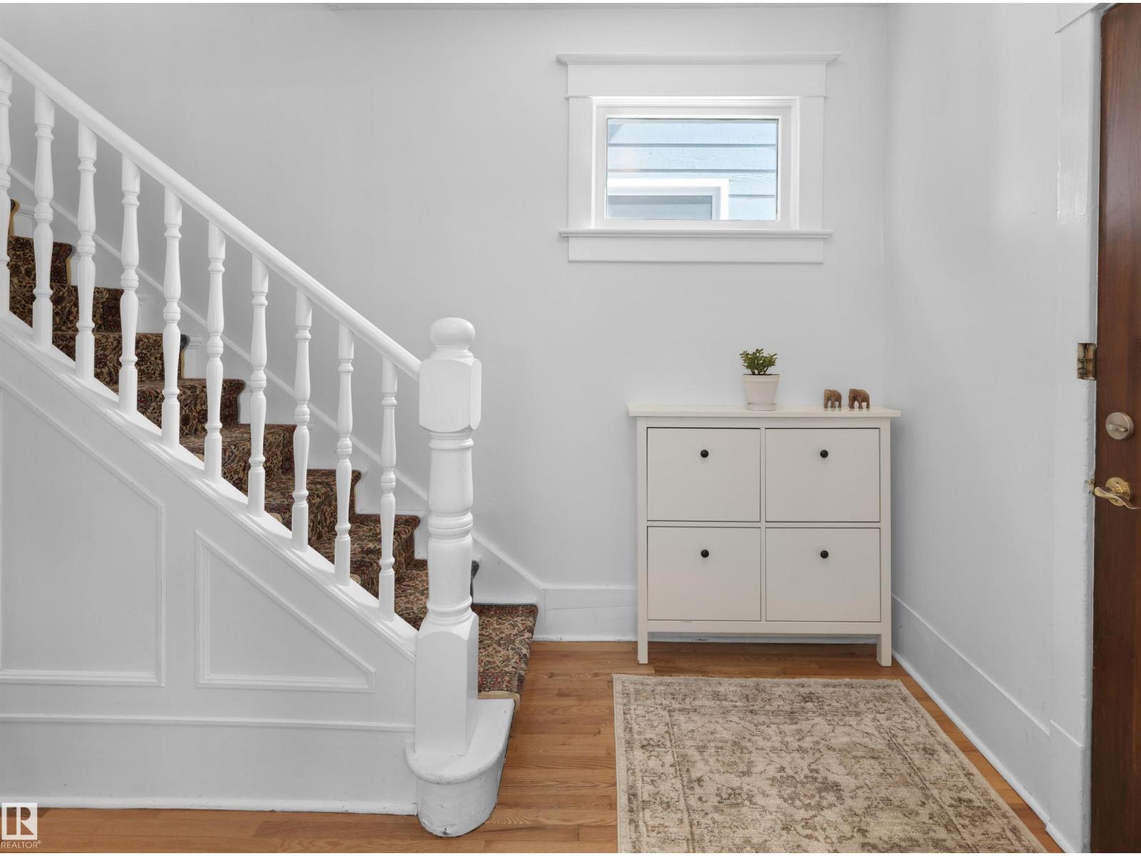 10618 126 ST NW - photo 5
