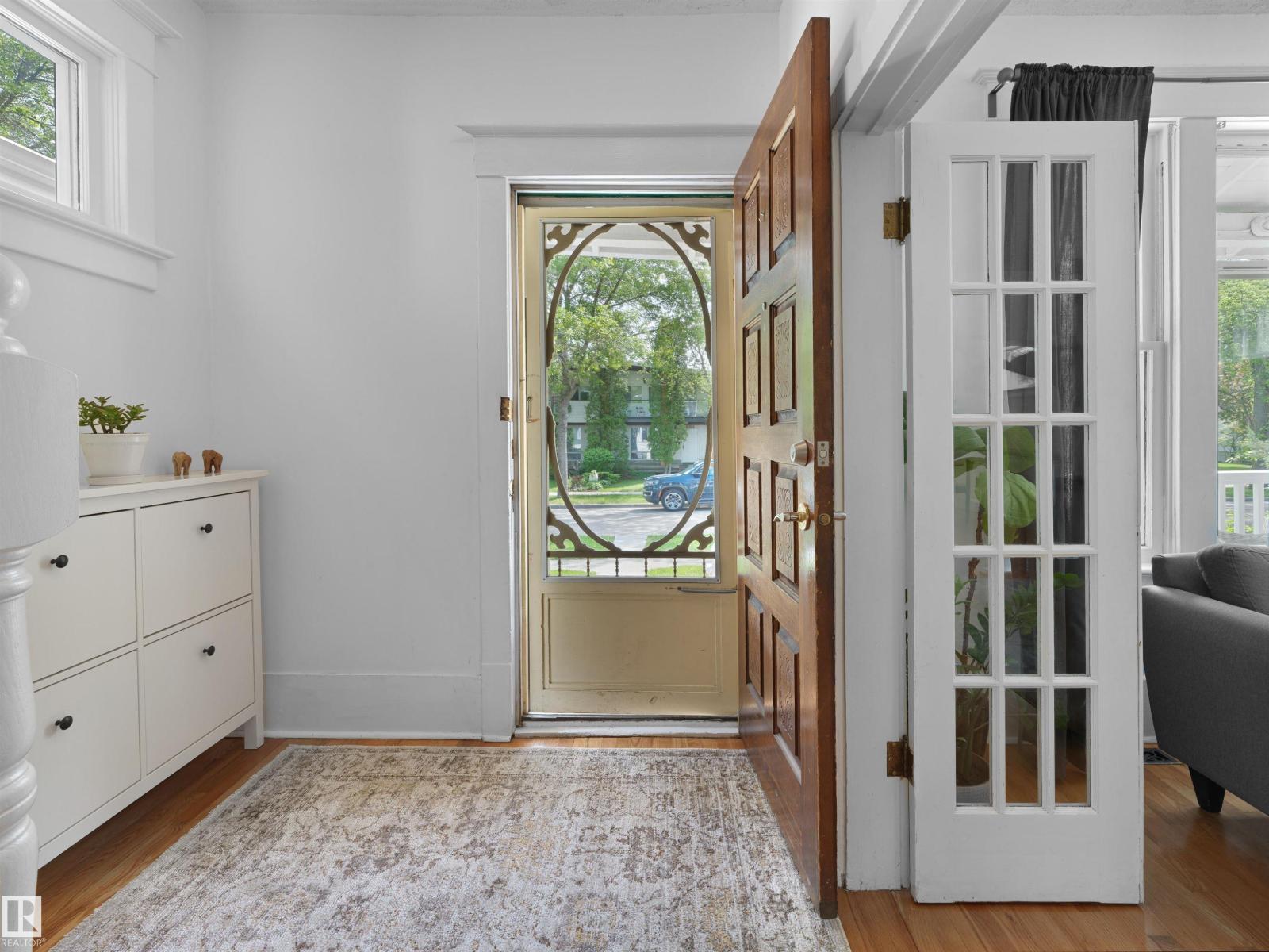 10618 126 ST NW - photo 4