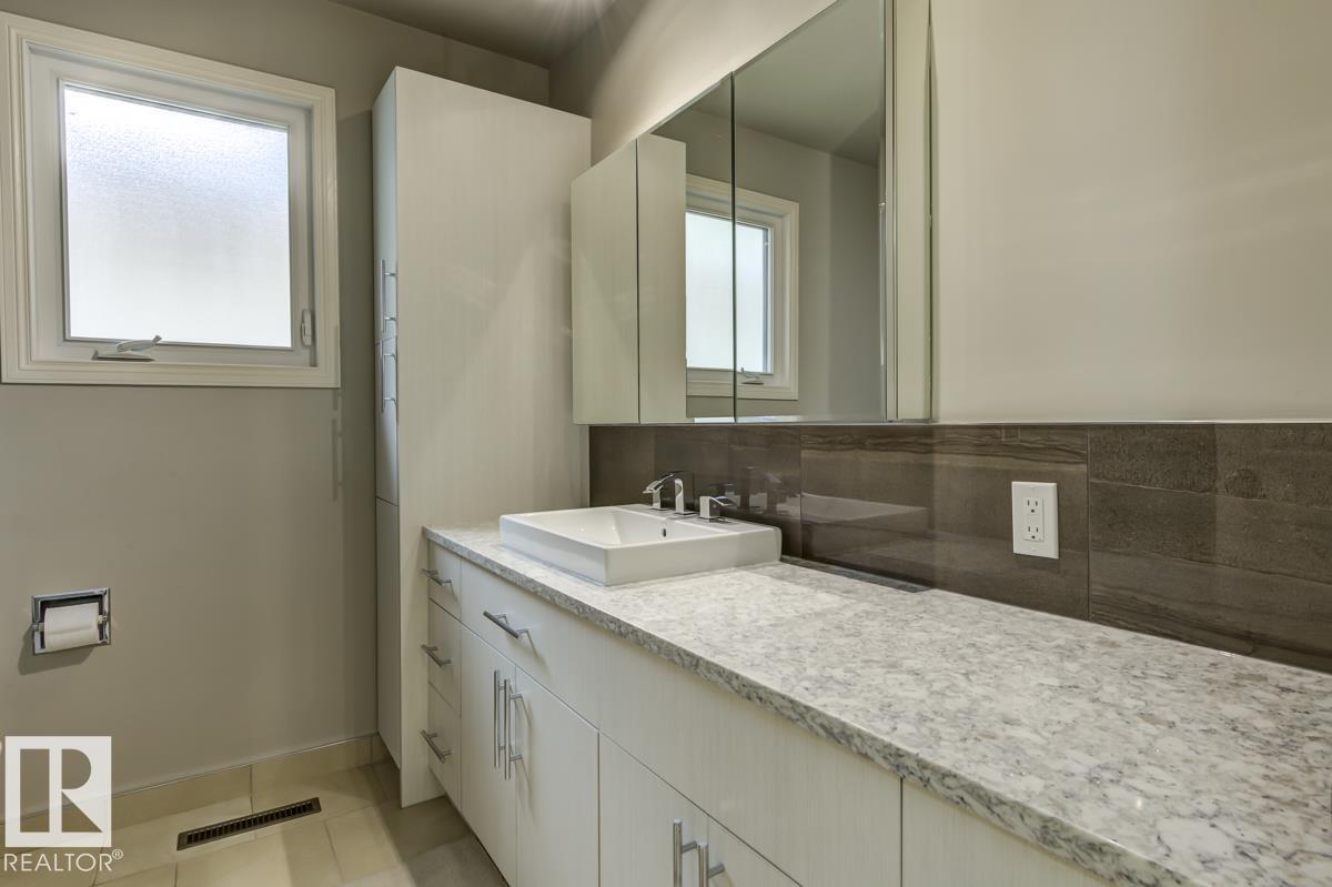 4316 117 ST NW — photo 32