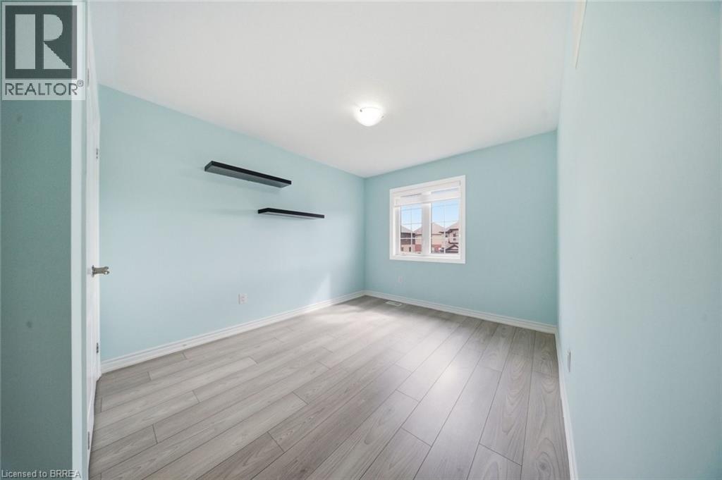 10 KNEALE Street - 17