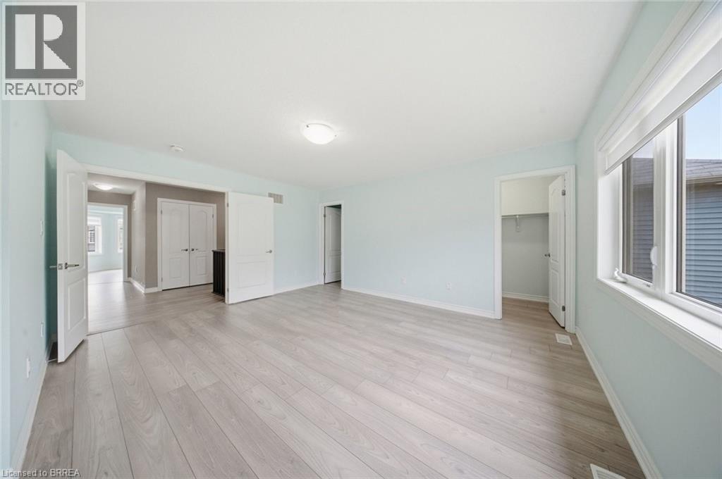 10 KNEALE Street - 20