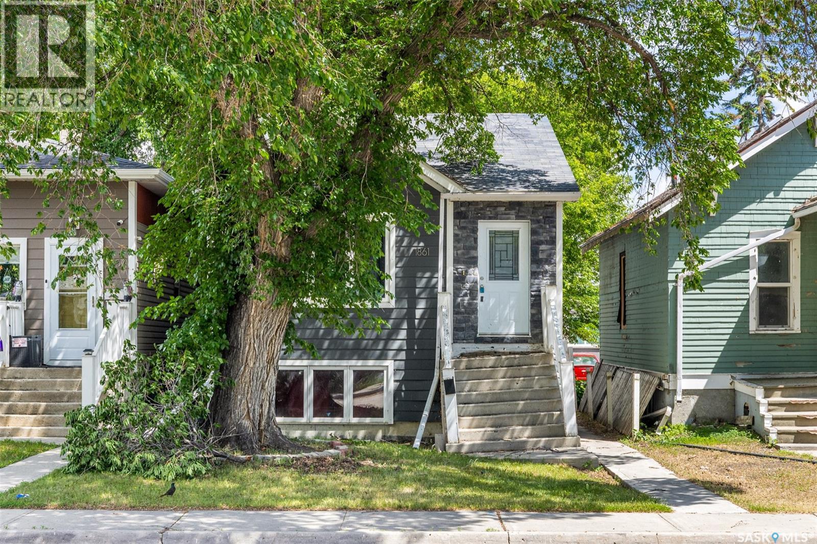 1861 Broder STREET - 2