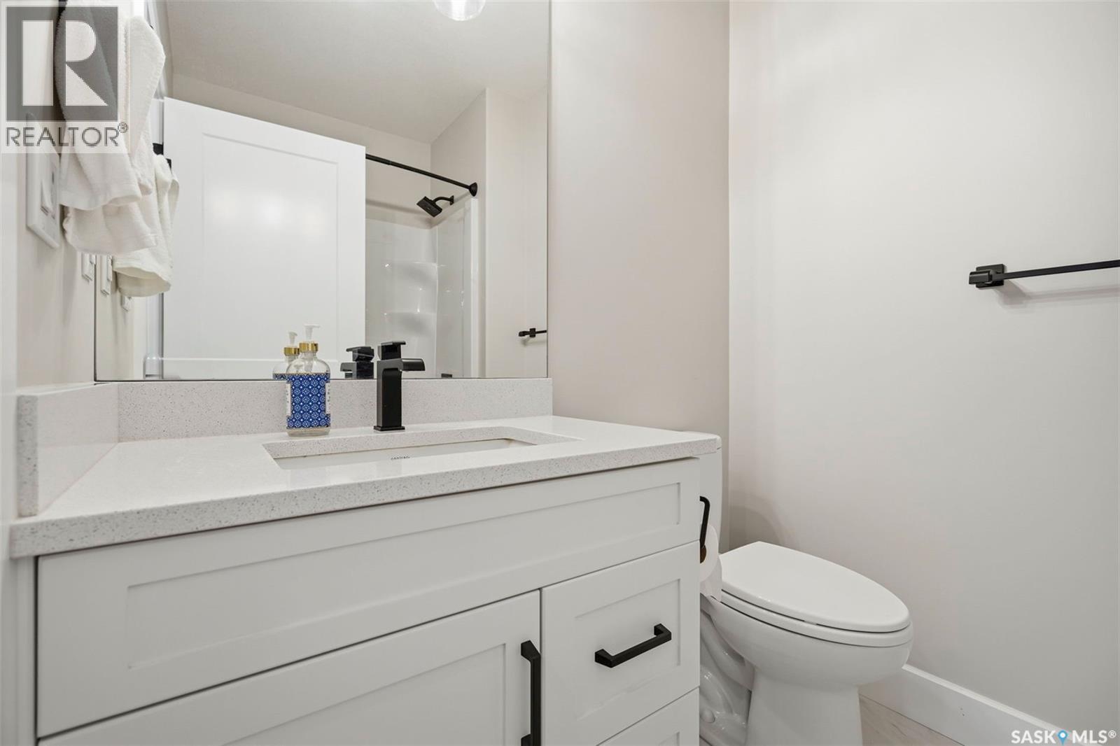 322 Dagnone CRESCENT — photo 39