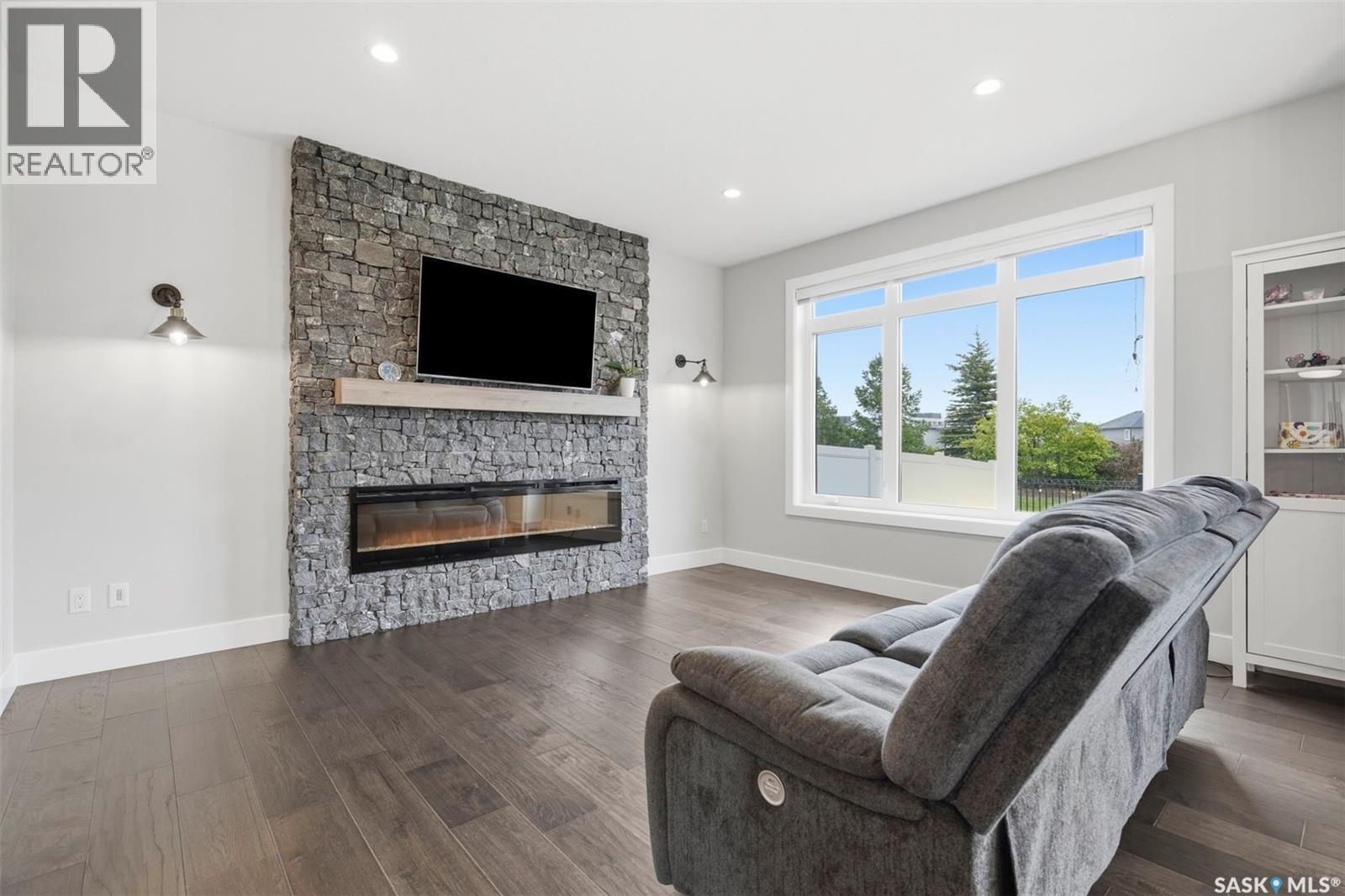 322 Dagnone CRESCENT — photo 8