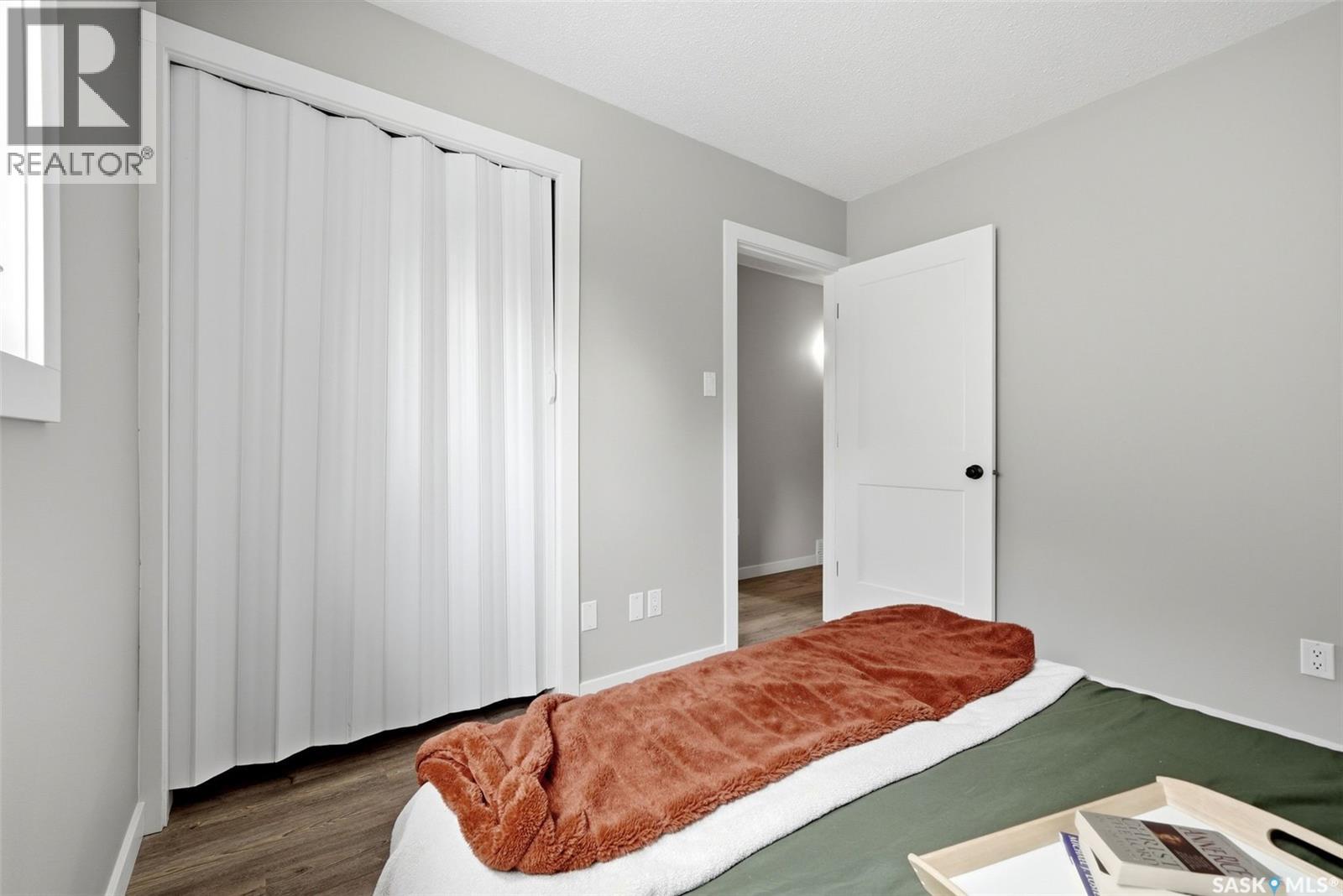 3355 Westminster ROAD - 34
