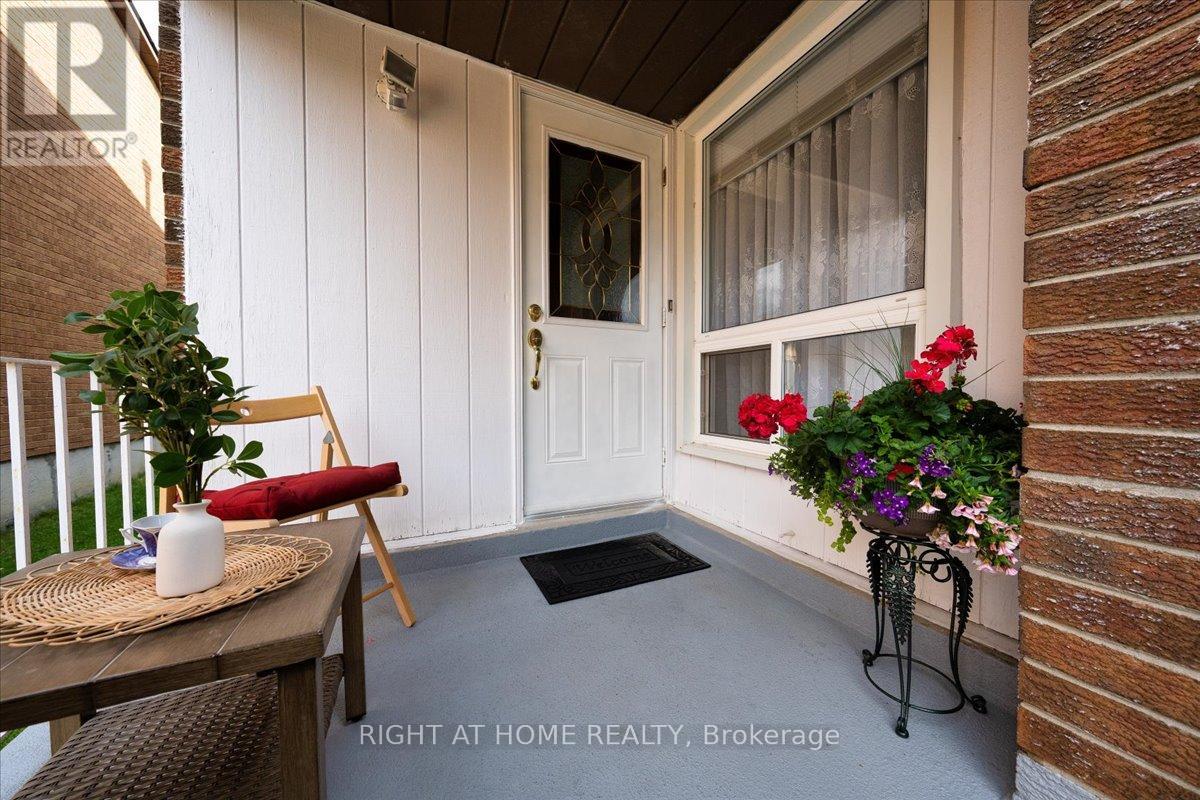 72 REJANE CRESCENT - 3
