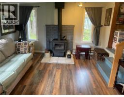 247 Huson Rd, Qualicum Beach, BC V9K2A2 Photo 18