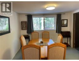 Bedroom - 247 Huson Rd, Qualicum Beach, BC V9K2A2 Photo 6