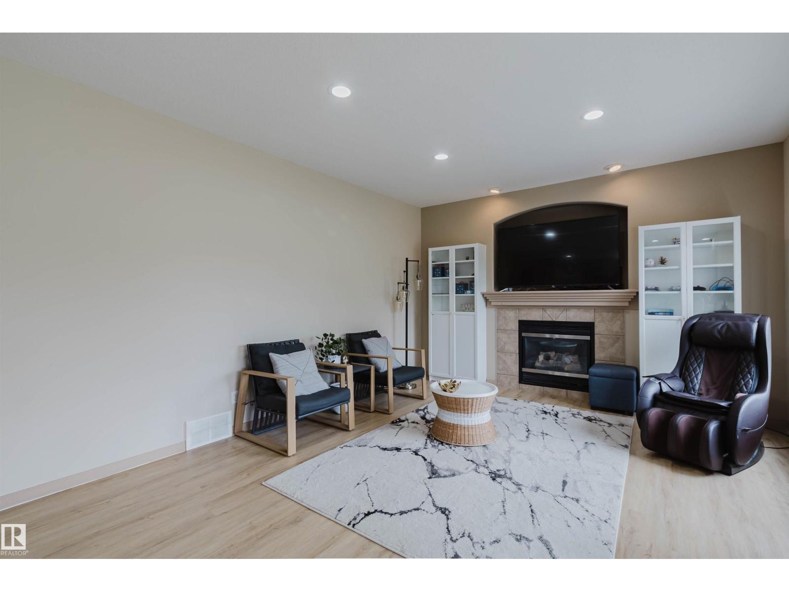 2236 GARNETT CT NW - 20