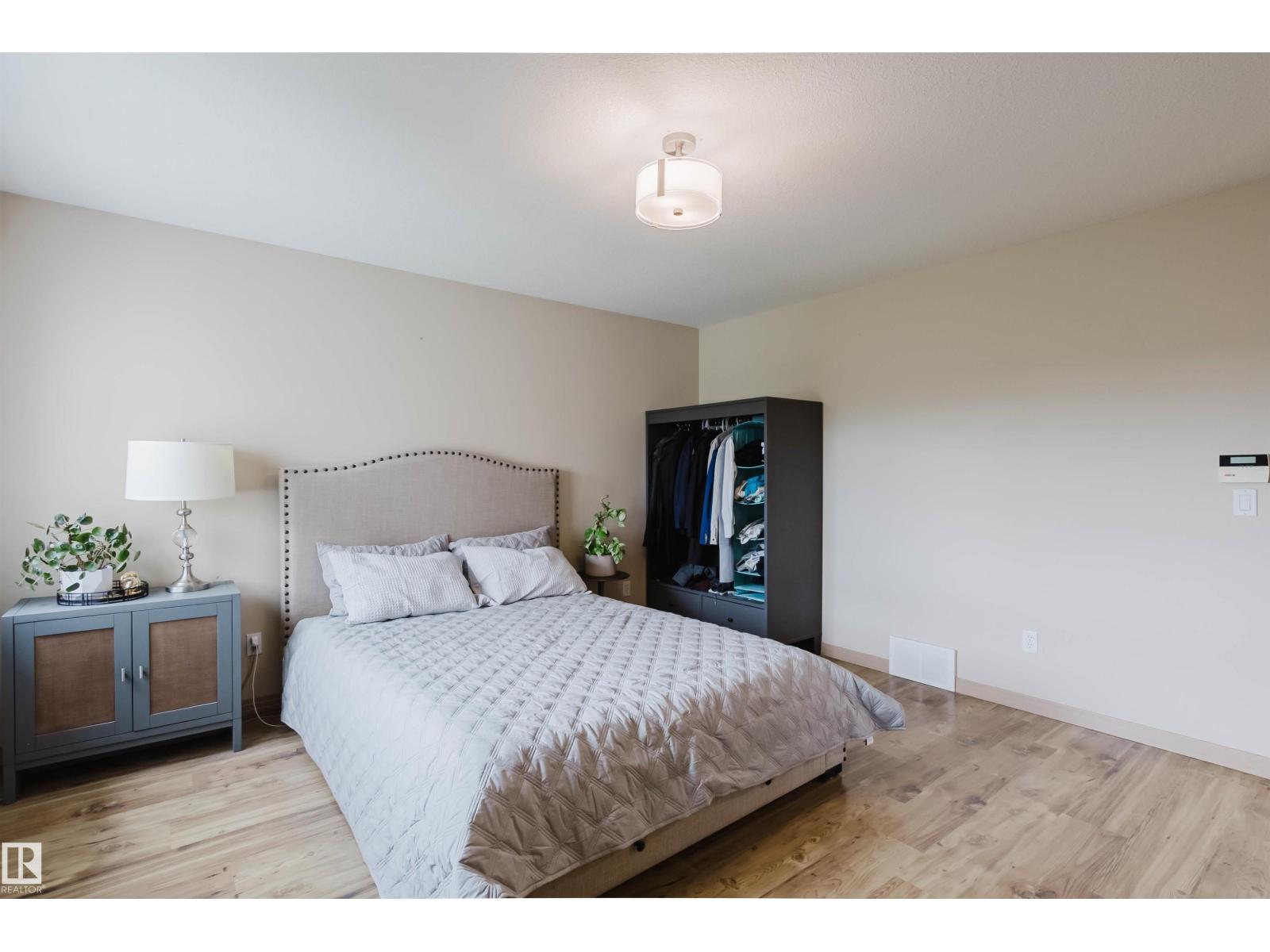 2236 GARNETT CT NW - 33