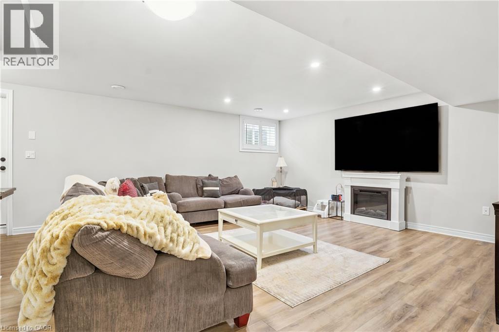 334 VIGER Drive - 27