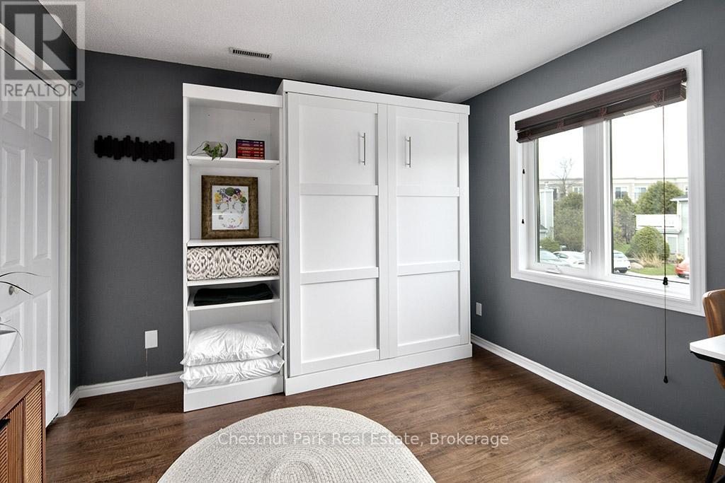 #114 55 TROTT BOULEVARD - 15