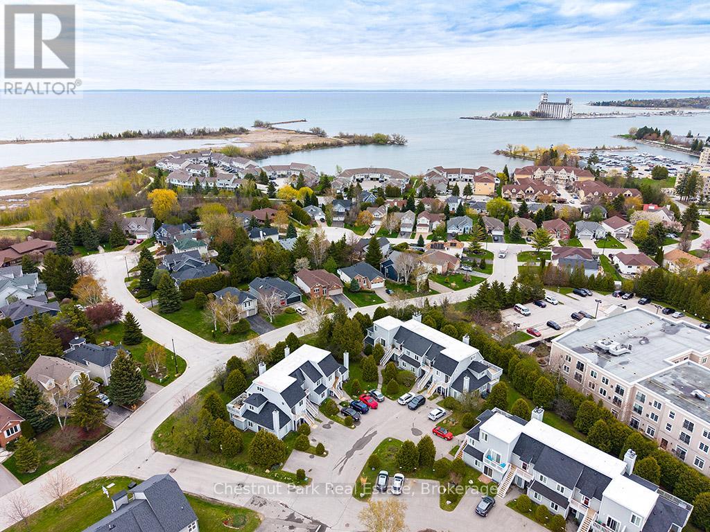 #114 55 TROTT BOULEVARD - 26