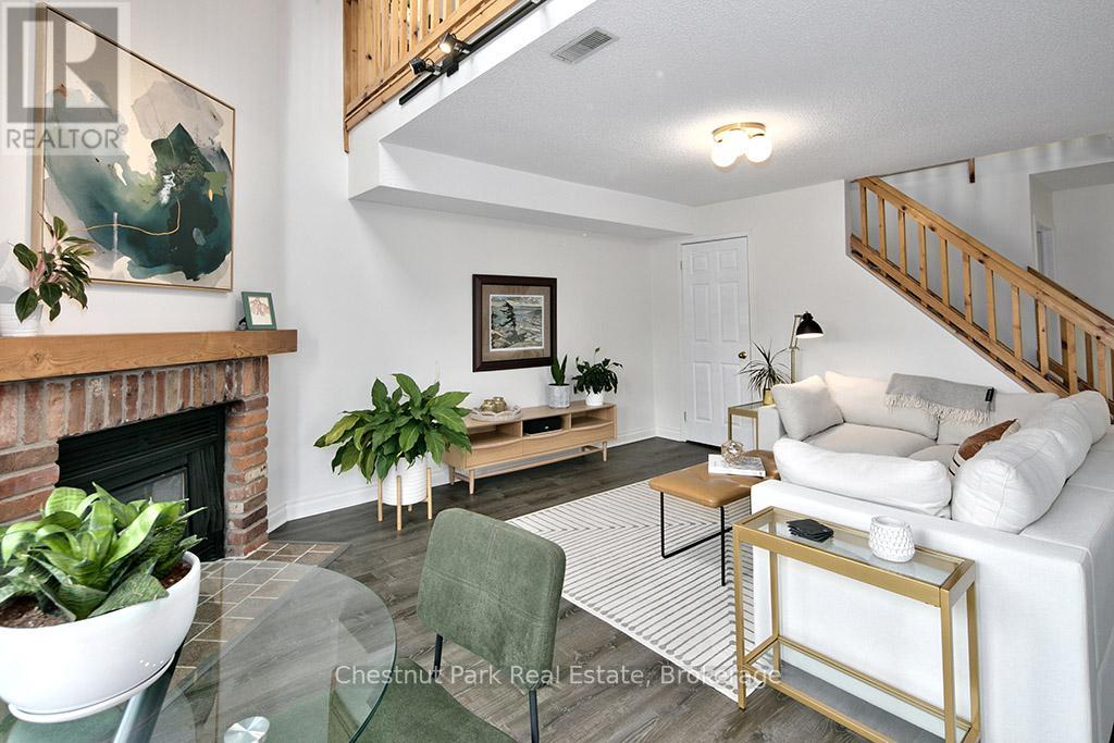 #114 55 TROTT BOULEVARD - 4