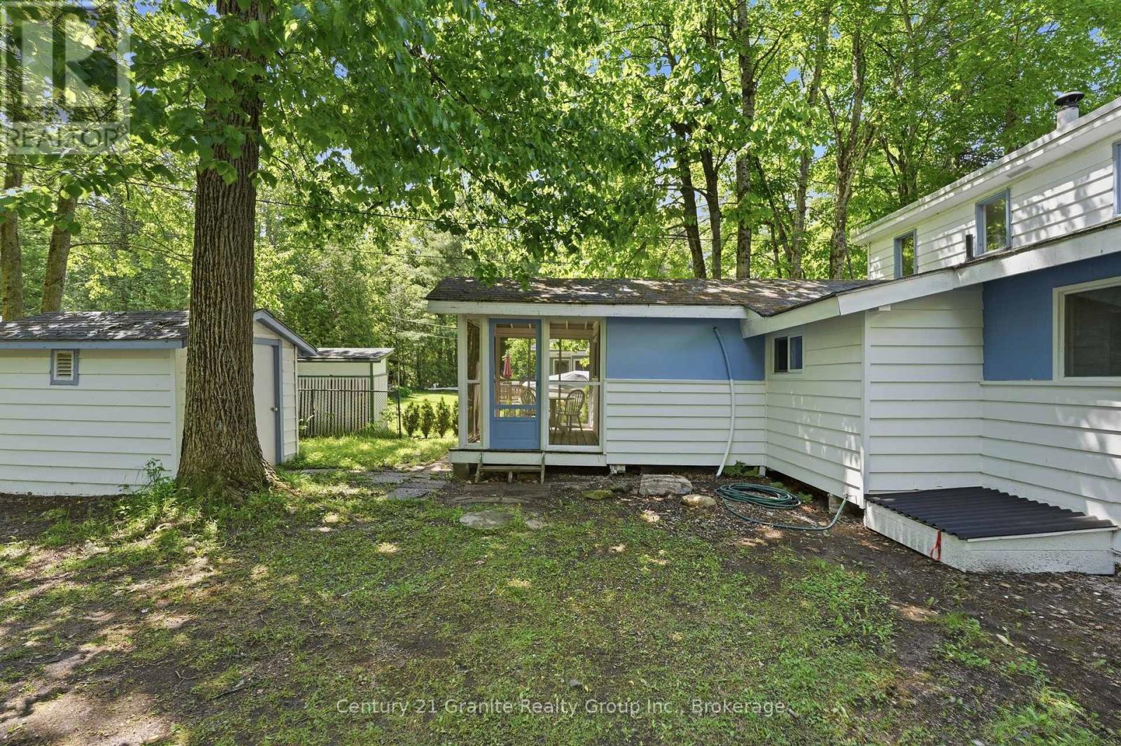1982 SOUTH BEAVER LAKE LANE - 28