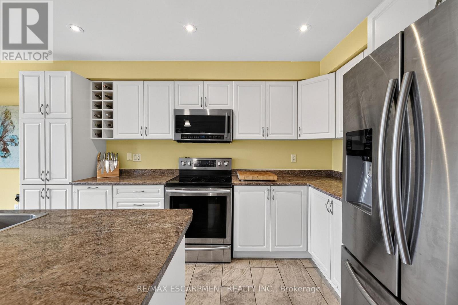 557 BALDWIN CRESCENT - 28