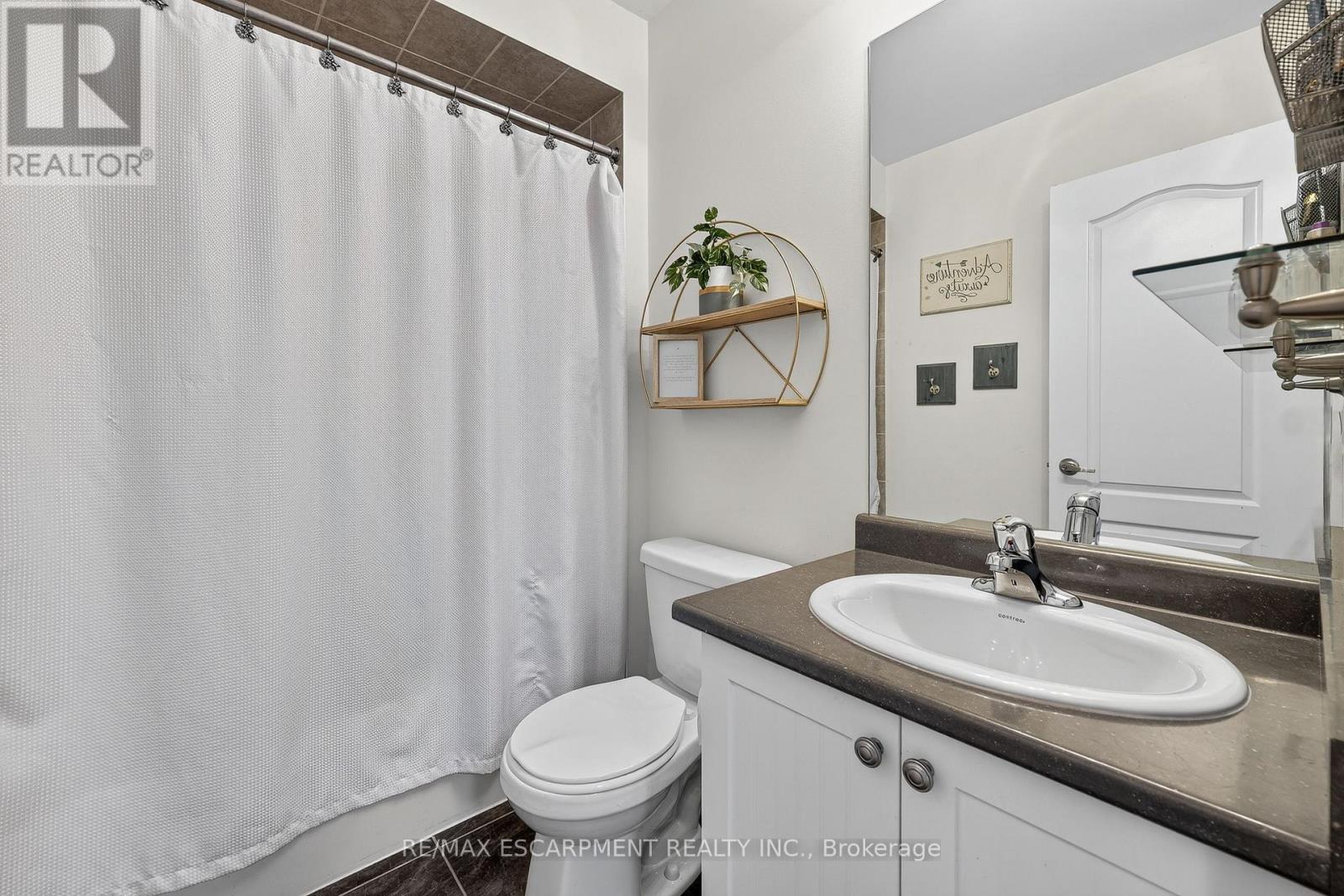 557 BALDWIN CRESCENT - 37