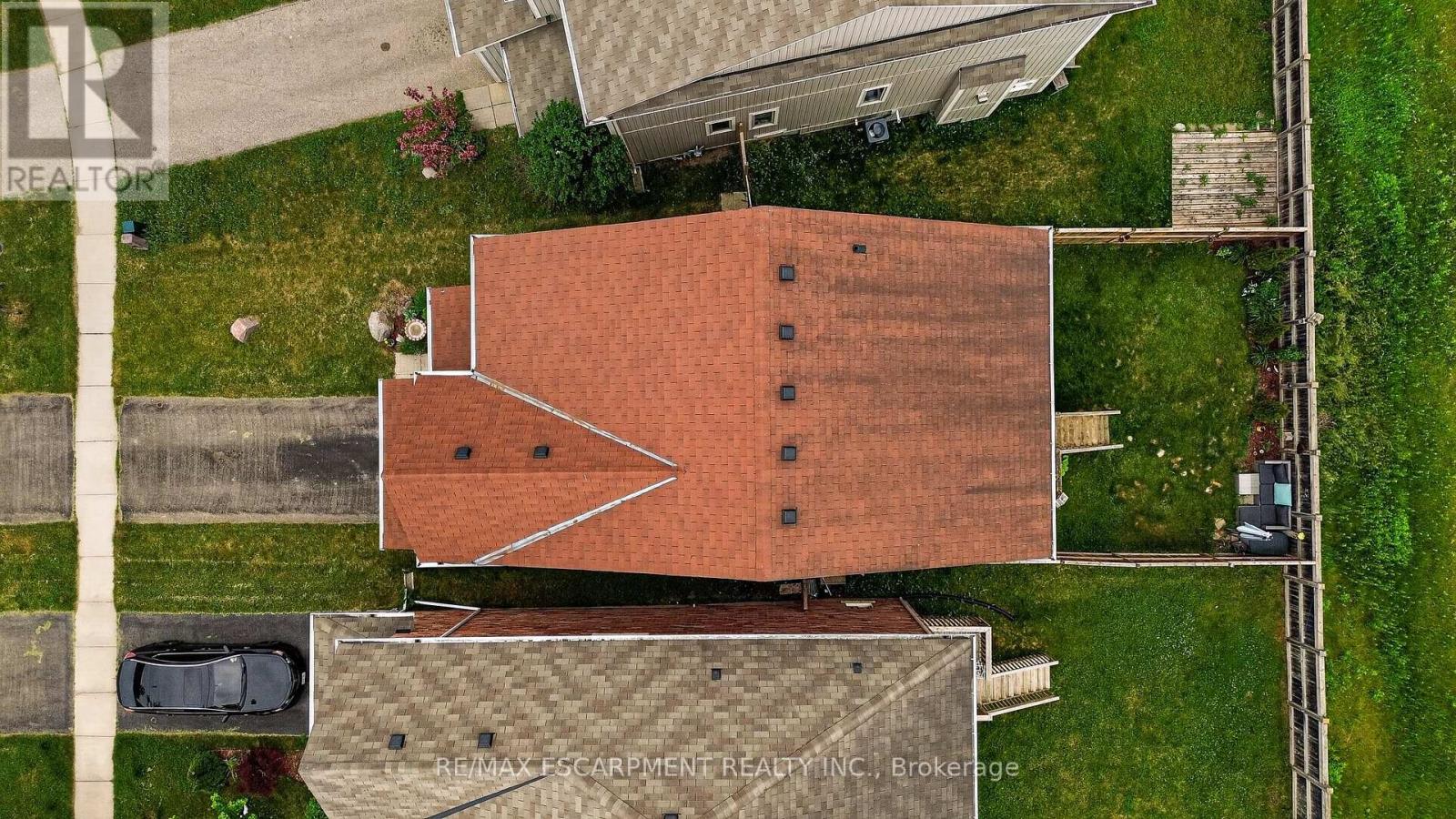 557 BALDWIN CRESCENT - 45