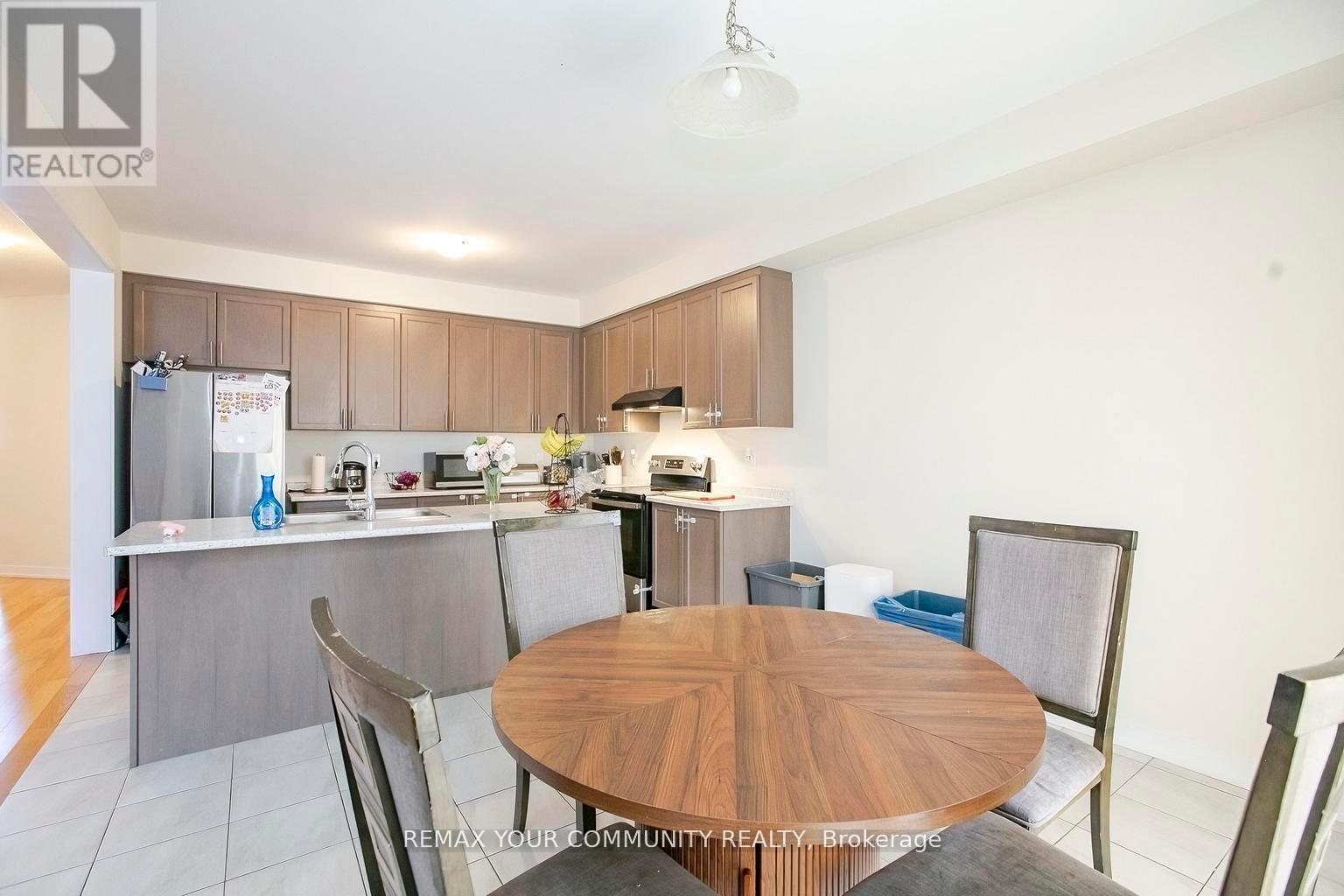 106 HIGGINS AVENUE - 17