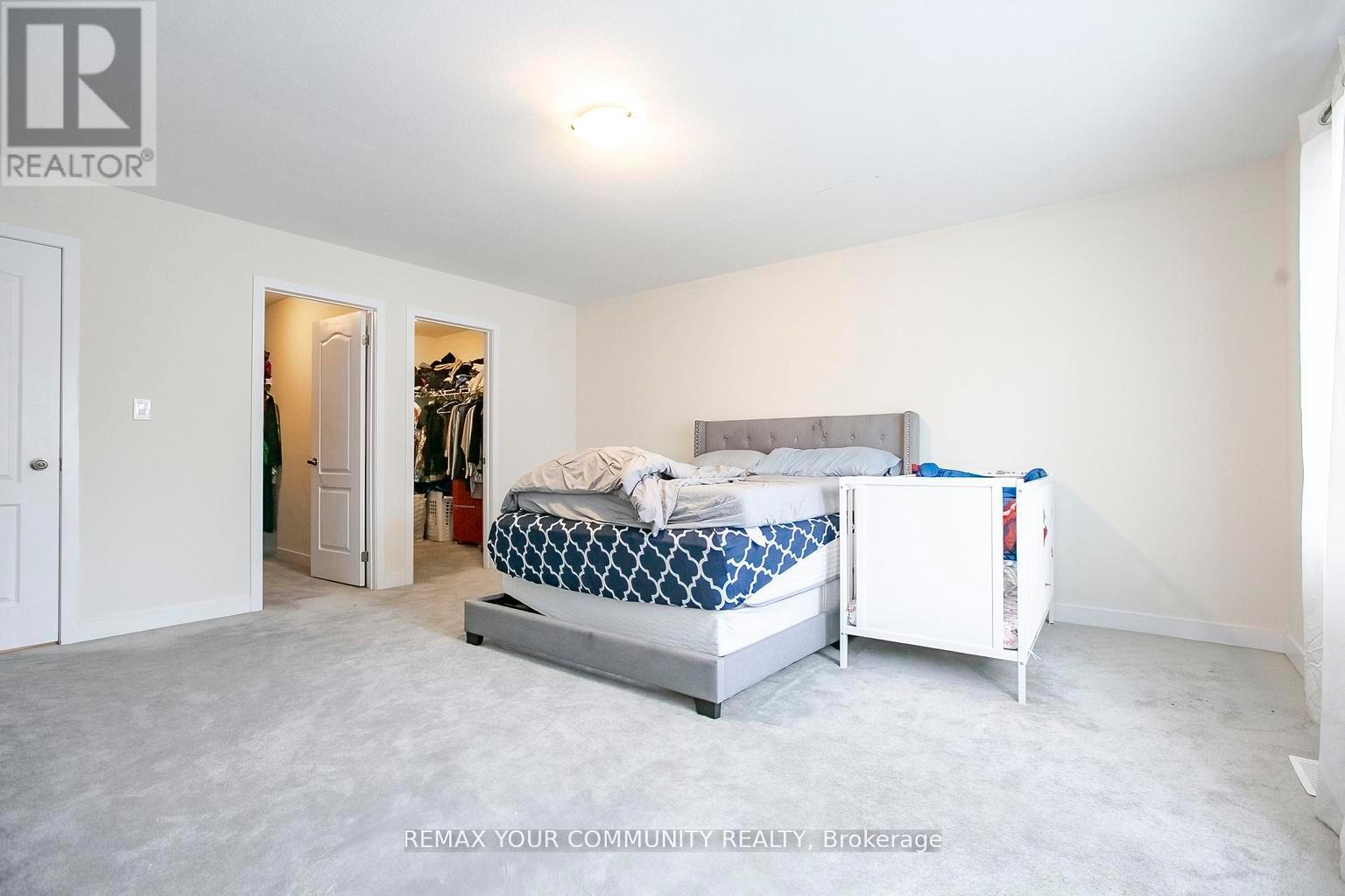 106 HIGGINS AVENUE - 24