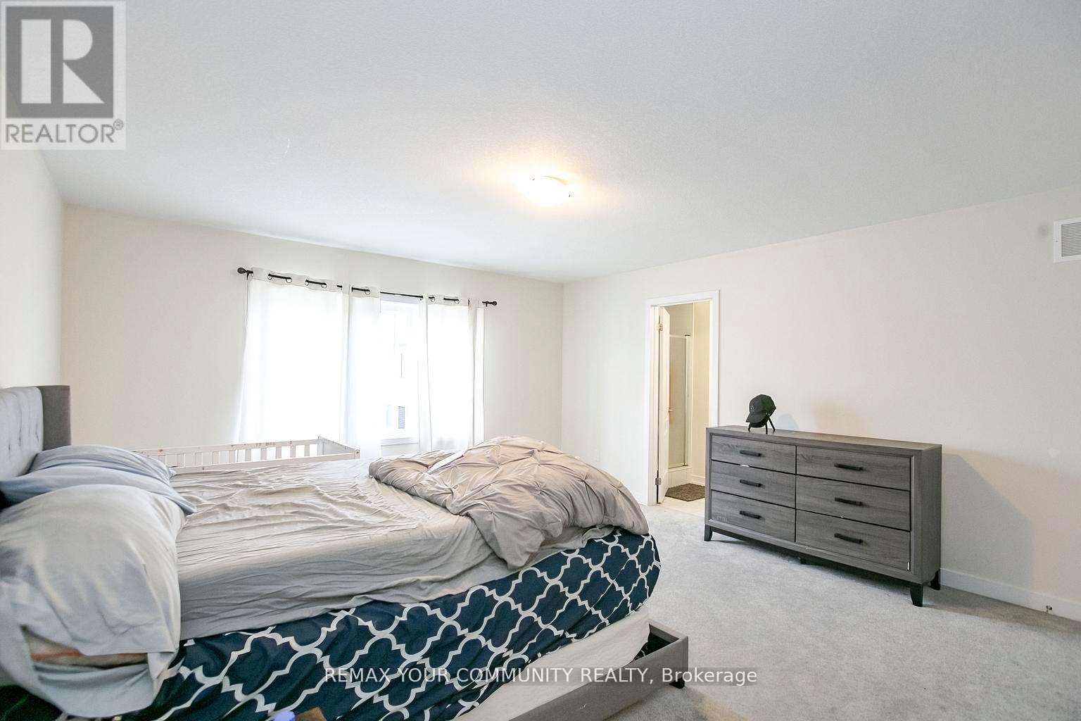 106 HIGGINS AVENUE - 26