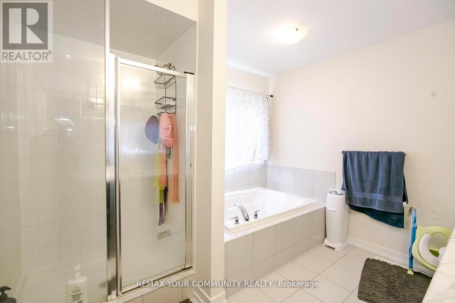 106 HIGGINS AVENUE - 29