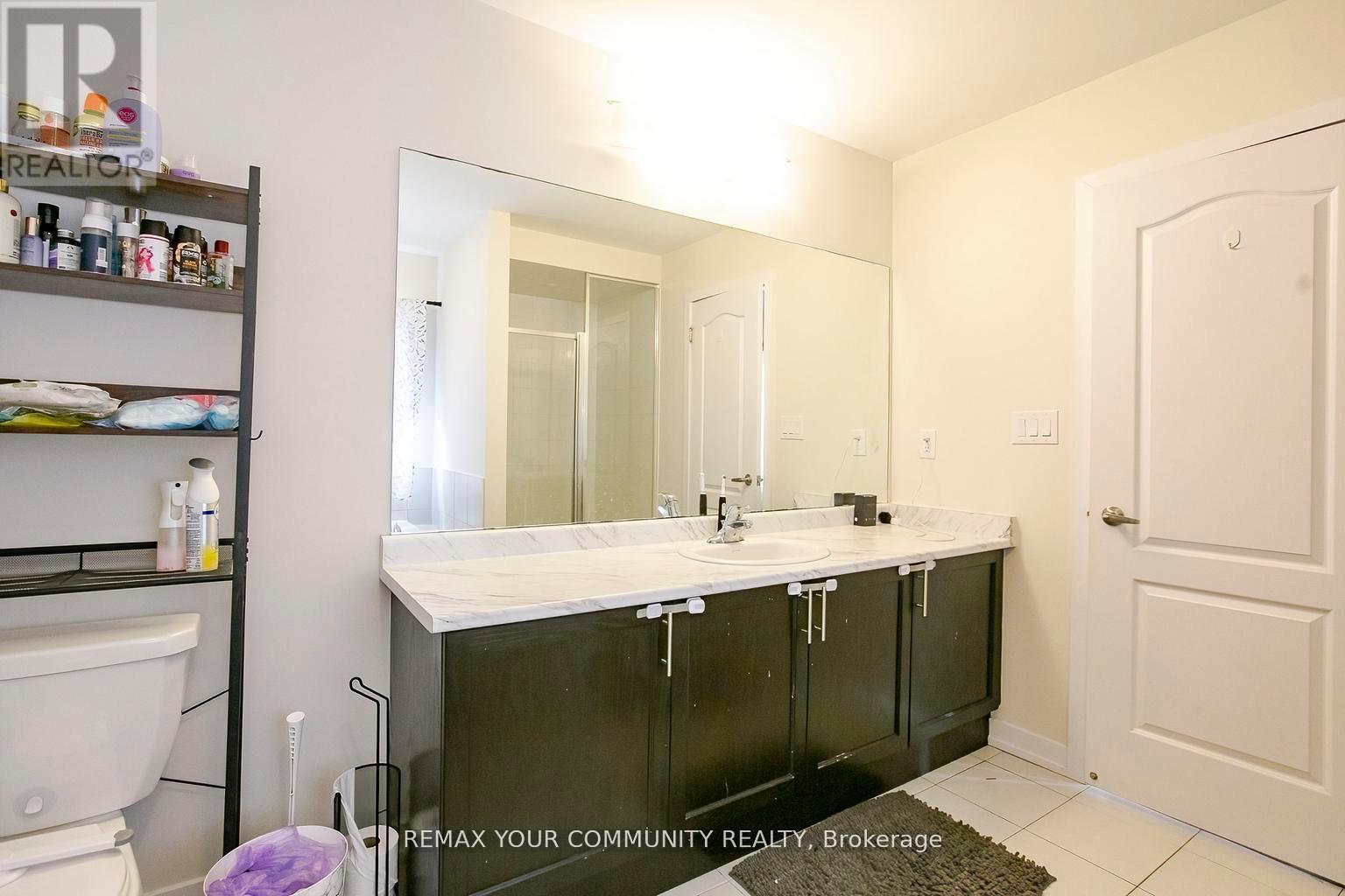 106 HIGGINS AVENUE - 40