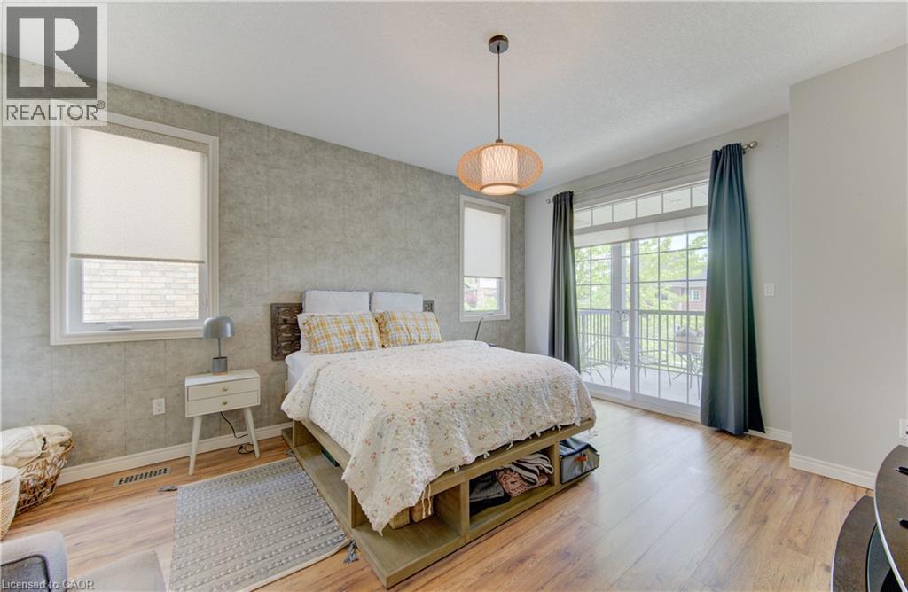 725 ZURICH Drive - 19