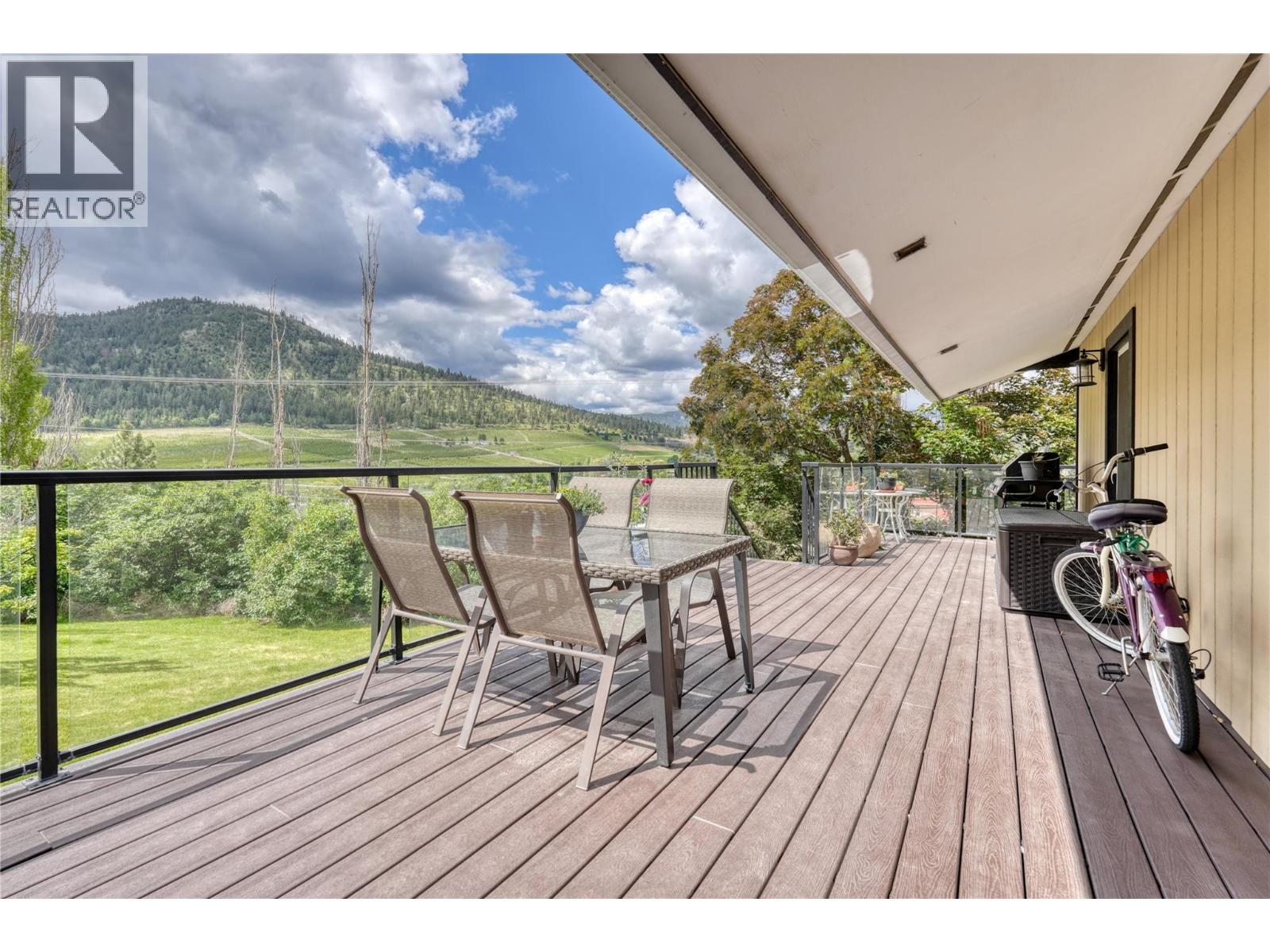 13316 Prairie Valley Road, Summerland