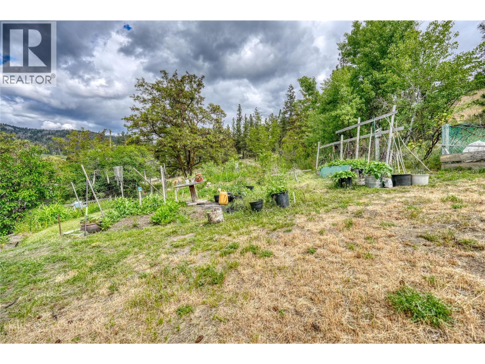 13316 Prairie Valley Road, Summerland