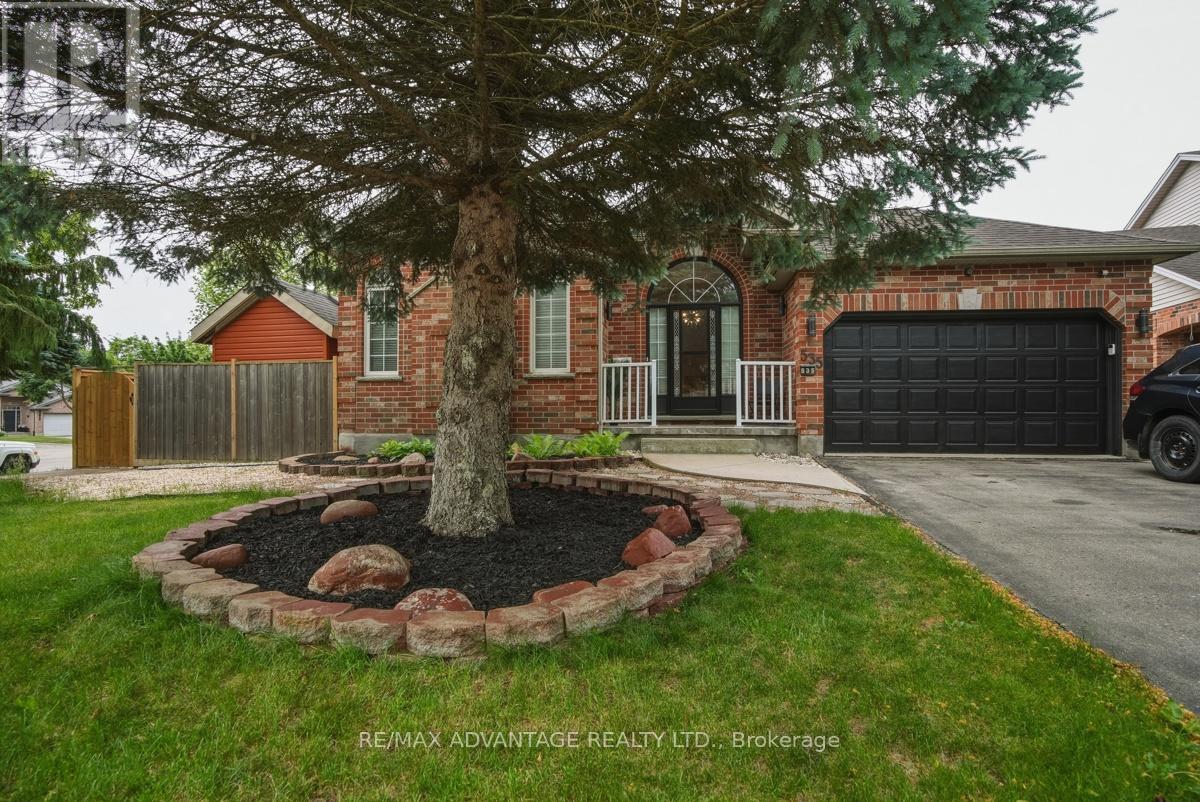 535 THORNWOOD DRIVE - 1
