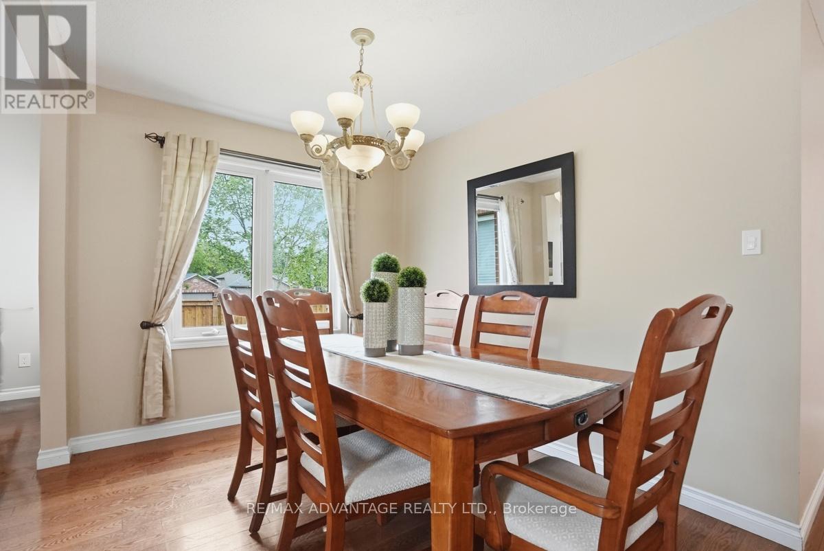 535 THORNWOOD DRIVE - 4
