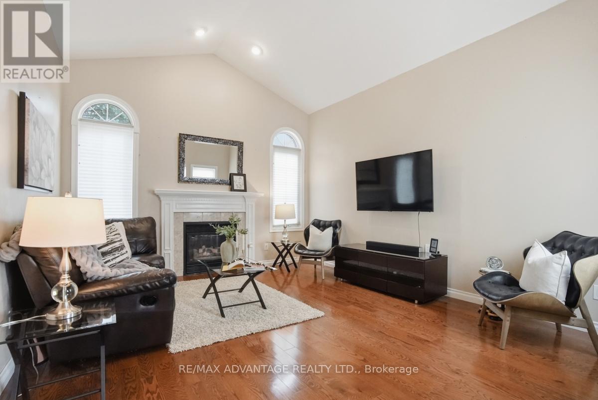 535 THORNWOOD DRIVE - 5