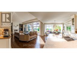Primary Bedroom - 11729 River Line, Chatham Kent, ON N0P2K0 Photo 17