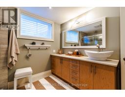 11729 River Line, Chatham Kent, ON N0P2K0 Photo 39