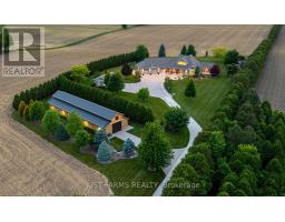 Great room - 11729 River Line, Chatham Kent, ON N0P2K0 Photo 6