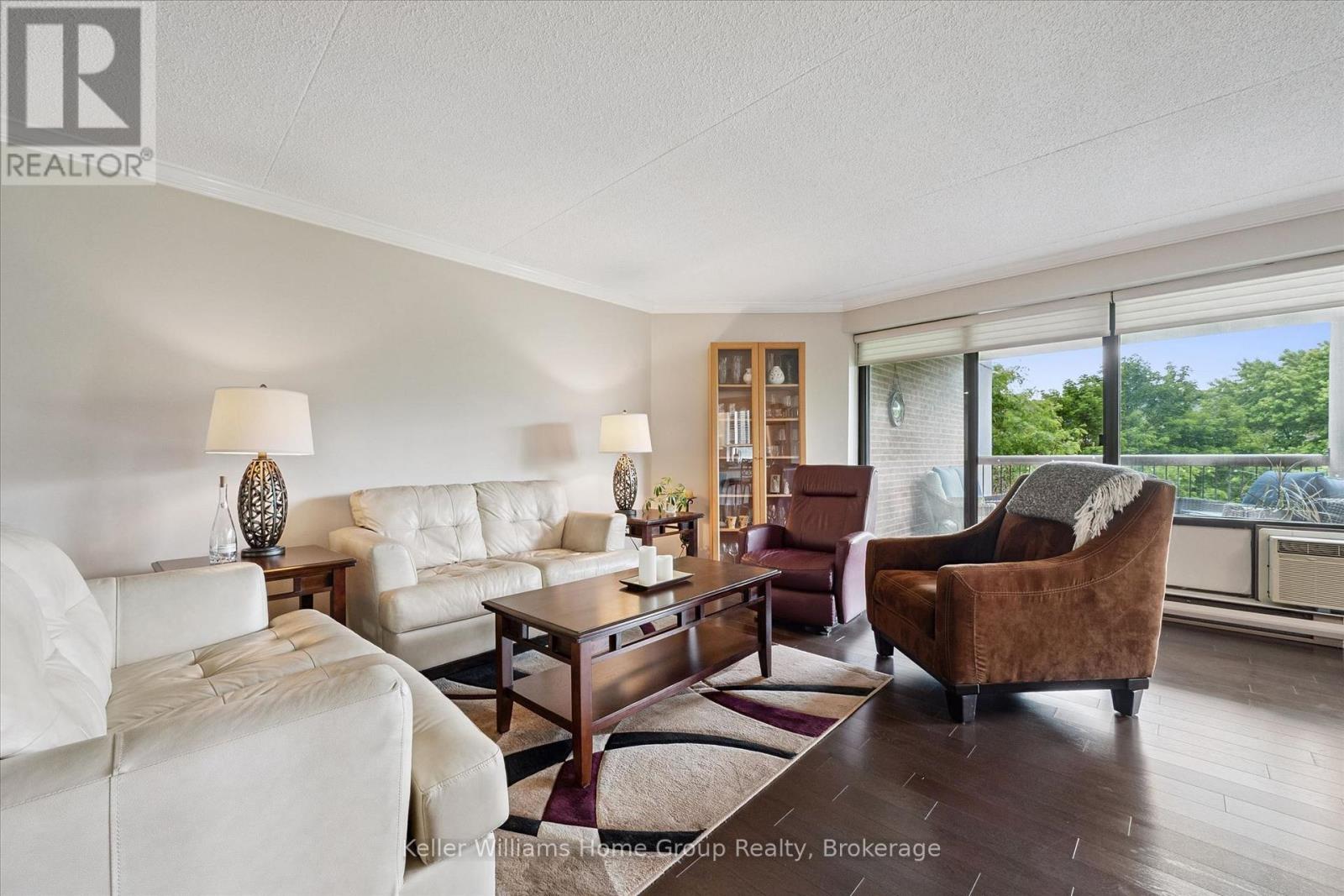 #408 22 MARILYN DRIVE - 11