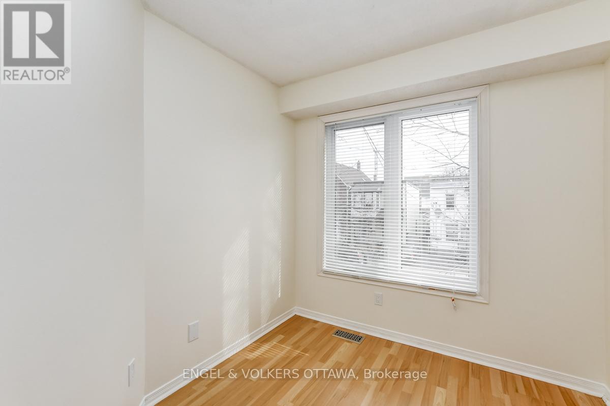 3 Bed, 2 Bath House for Rent in Ottawa – 158 ROCHESTER STREET, Ottawa – MLS# X13436890 - Image 17