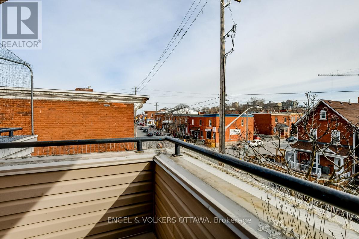 3 Bed, 2 Bath House for Rent in Ottawa – 158 ROCHESTER STREET, Ottawa – MLS# X13436890 - Image 24