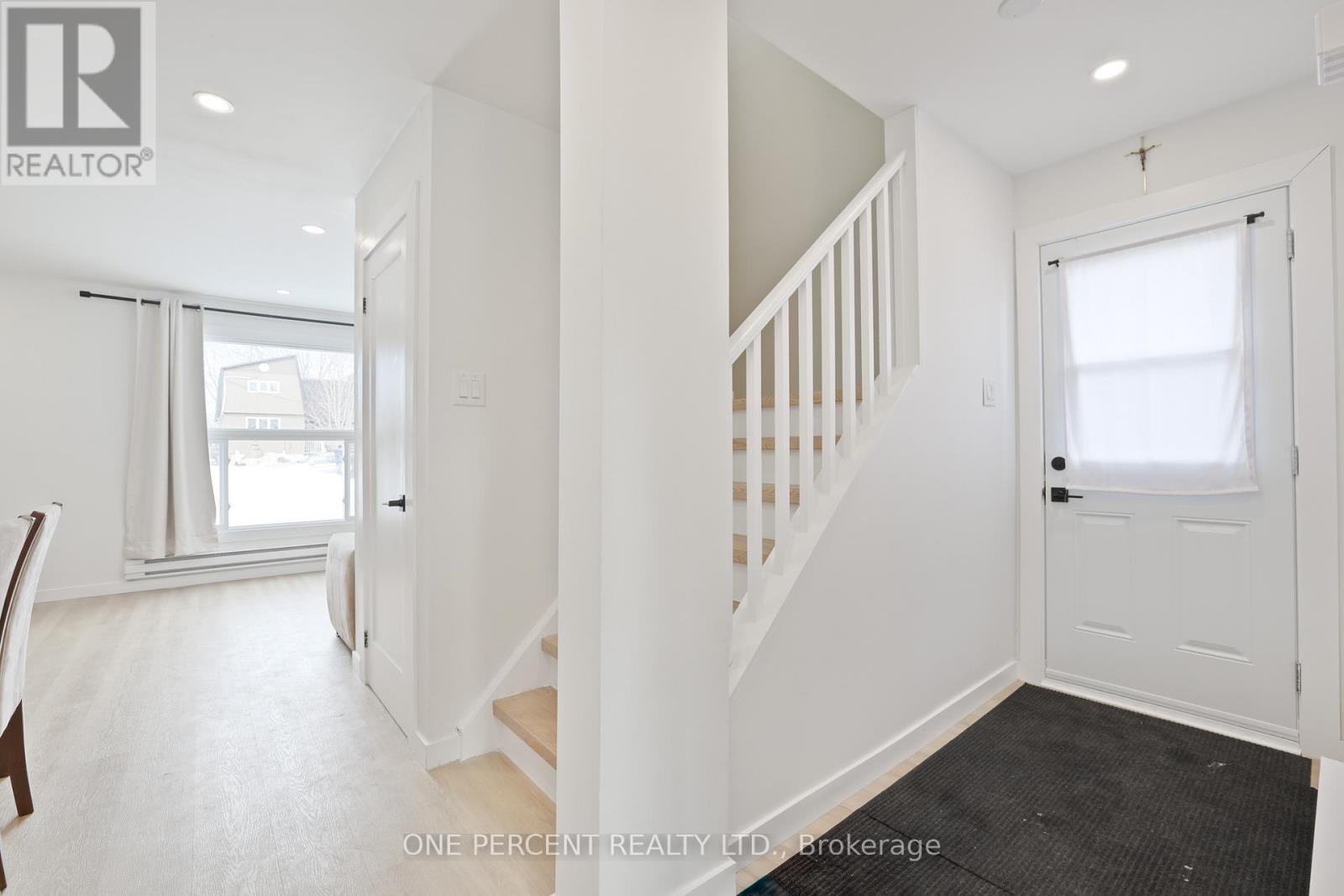 336 PATTIE DRIVE - 5