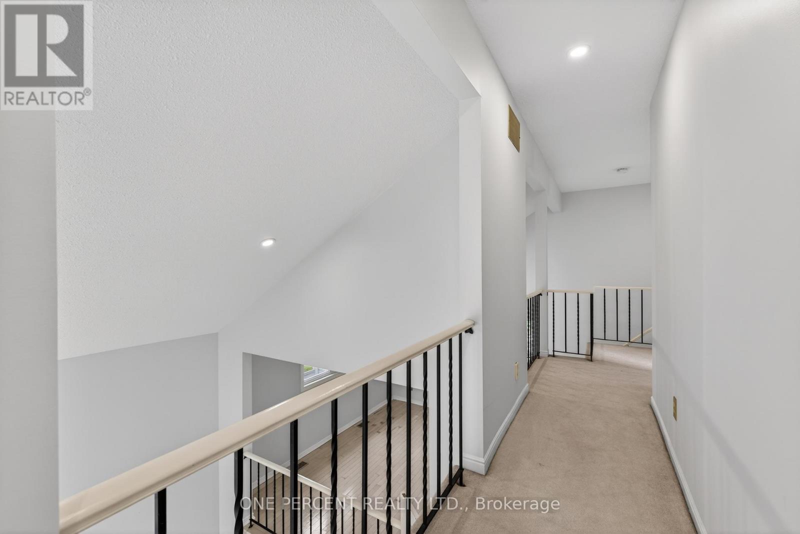 6343 MATTICE AVENUE - 32