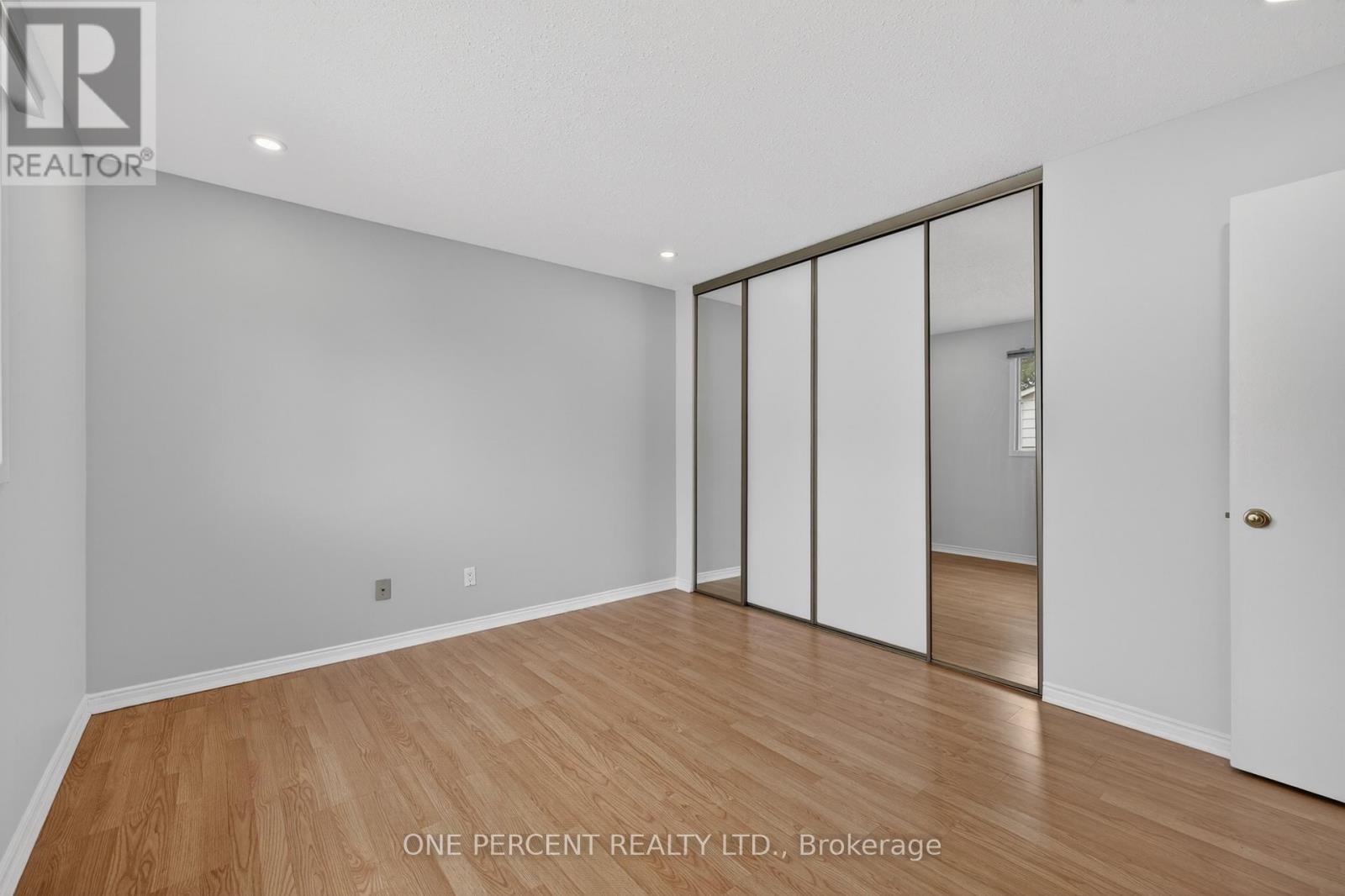 6343 MATTICE AVENUE - 36