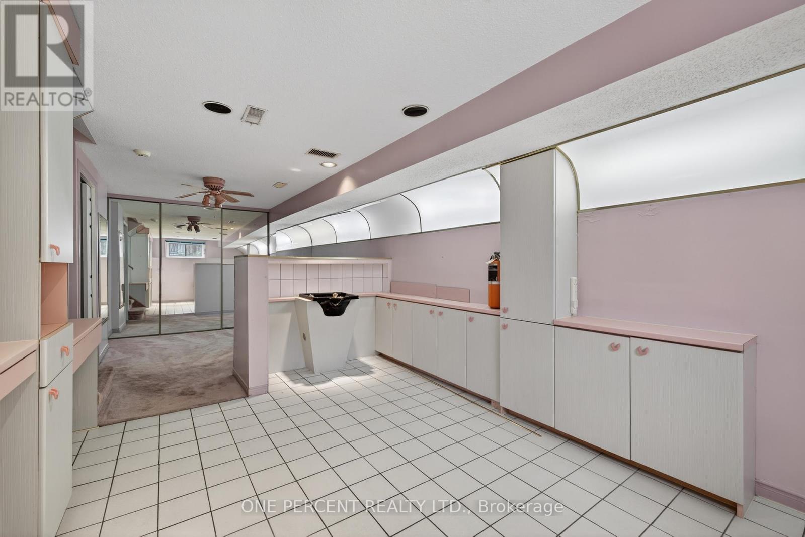 6343 MATTICE AVENUE - 39