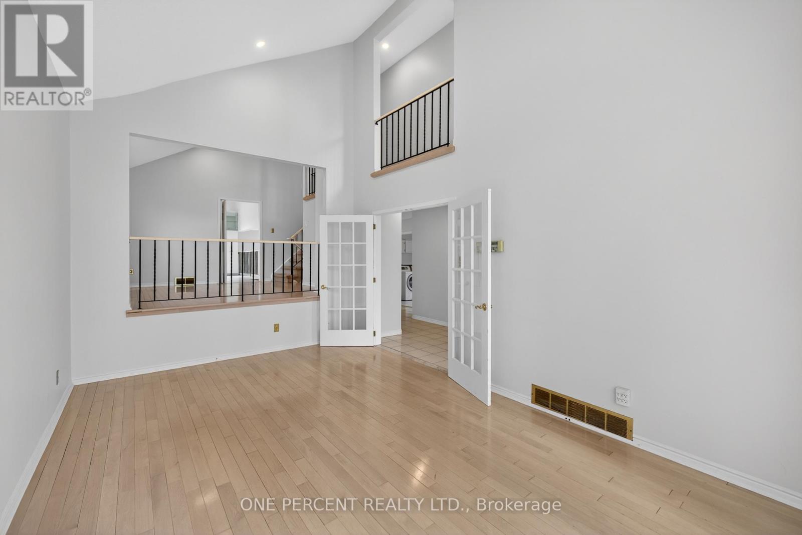 6343 MATTICE AVENUE - 9