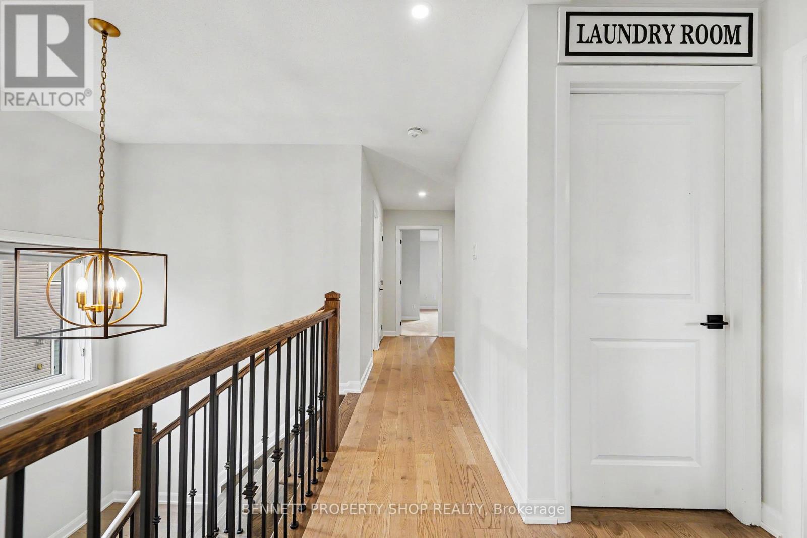 95 RUSSET TERRACE — photo 13 of 24