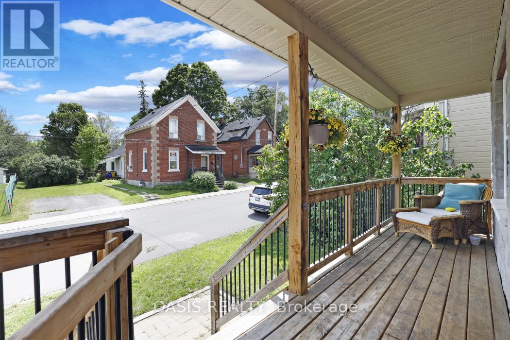 61 HERRIOTT STREET - 28