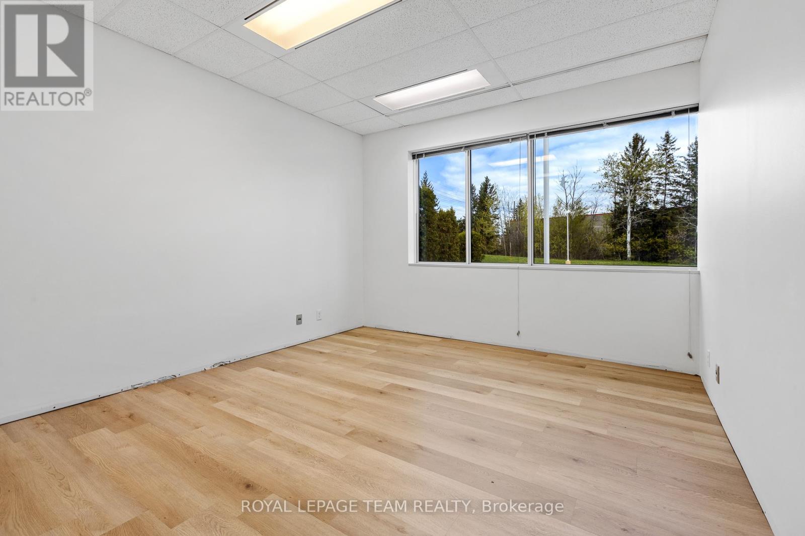 Industrial for Sale in Ottawa – 2490 DON REID DRIVE, Ottawa – MLS# X13437180 - Image 16
