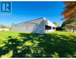 2490 Don Reid Drive, Ottawa, ON K1H1E1 Photo 12