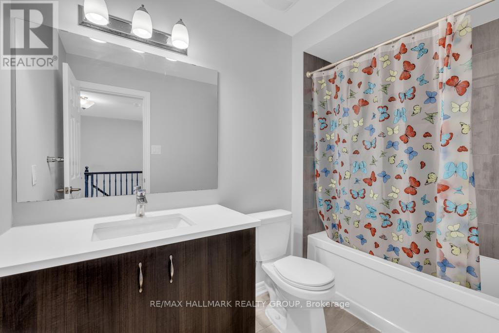 3 Bed, 3 Bath House for Rent in Ottawa – 600 PARADE DRIVE, Ottawa – MLS# X13437186 - Image 25